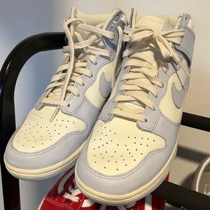 Women’s Nike Air Jordan Retro 1s - size 9
